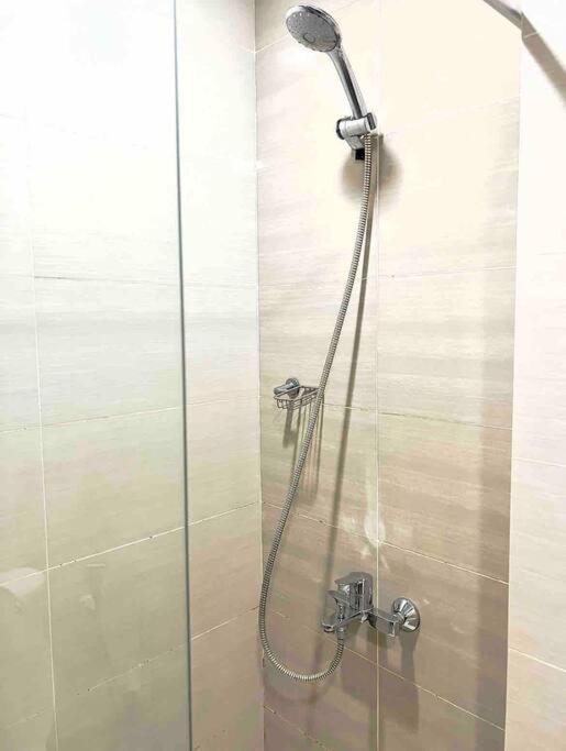 One Uptown Residences Bgc Taguig Exterior photo